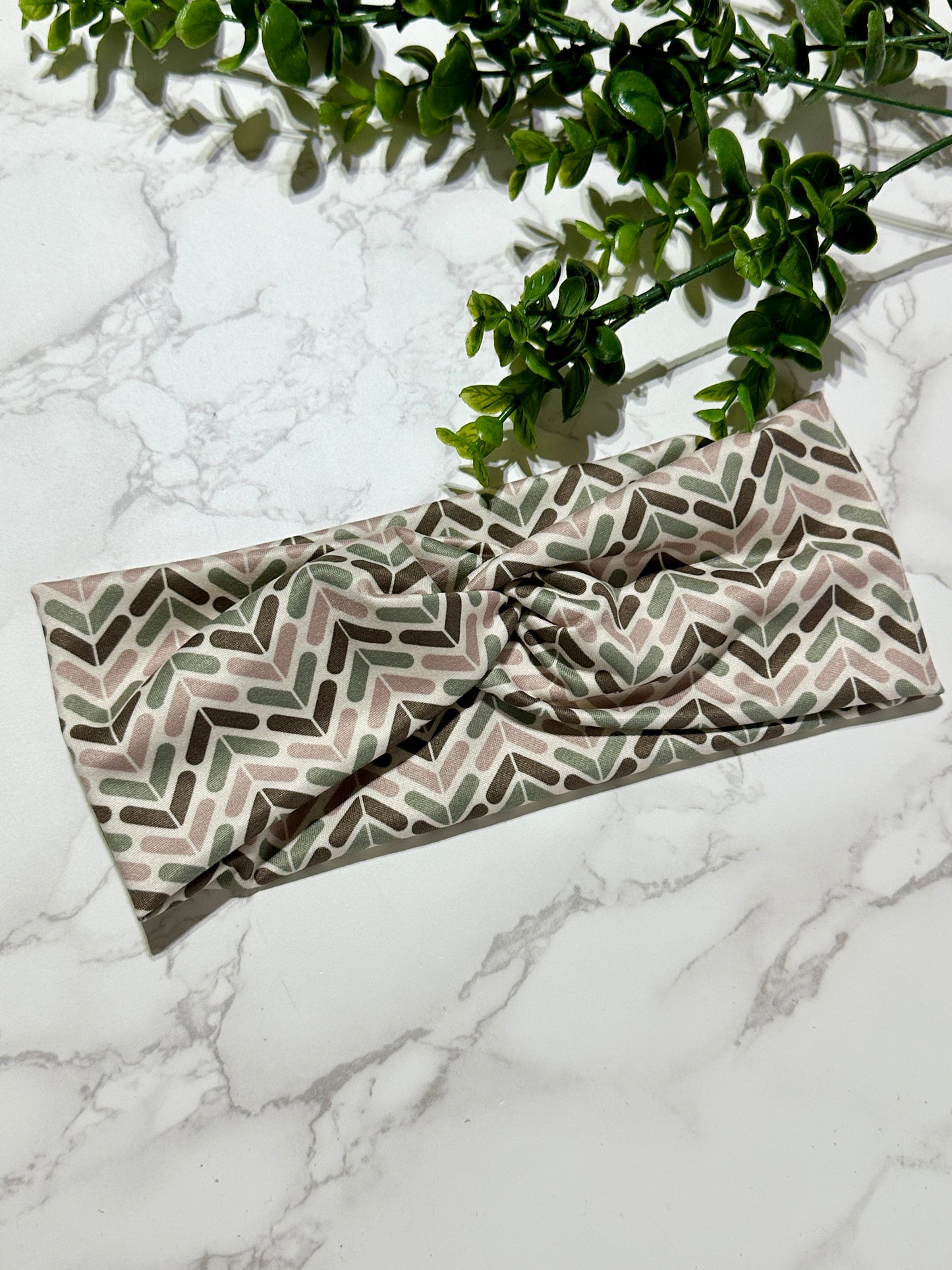 Green/Brown Arrows Twist Headband