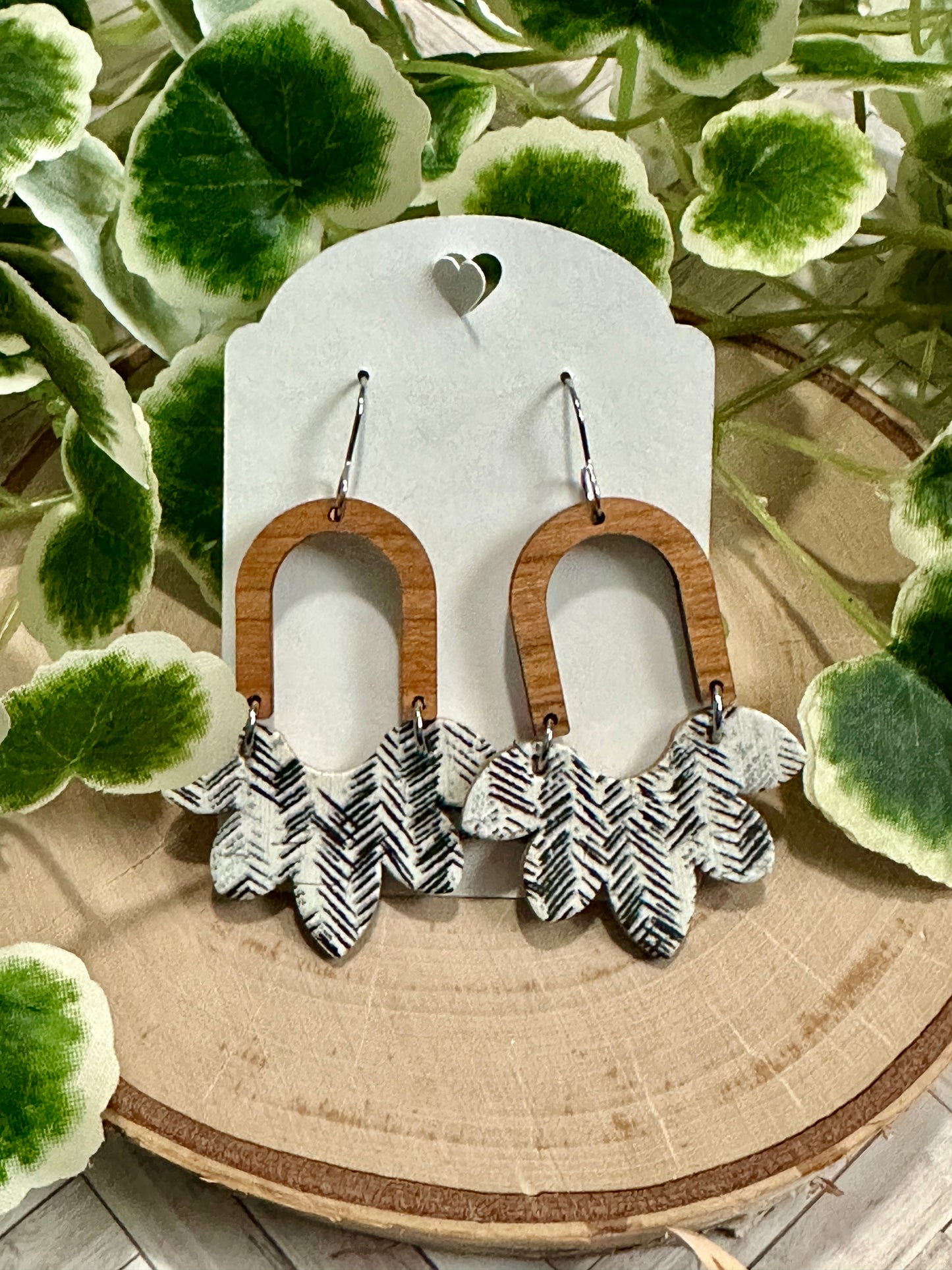 Half Flower/Wood Arch Earrings - Black Messy Dashes