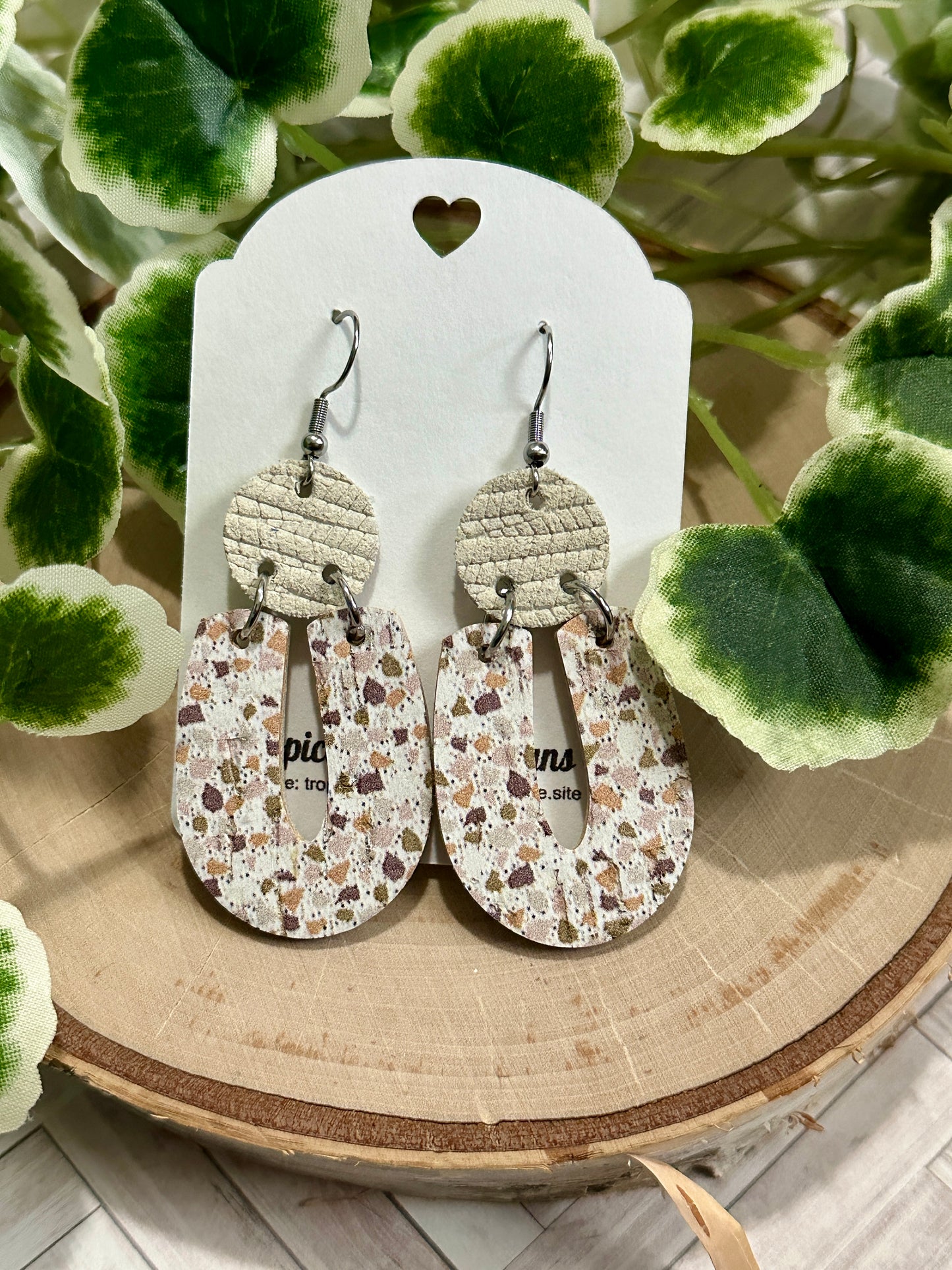 "U" Earrings - Neutral Speckles