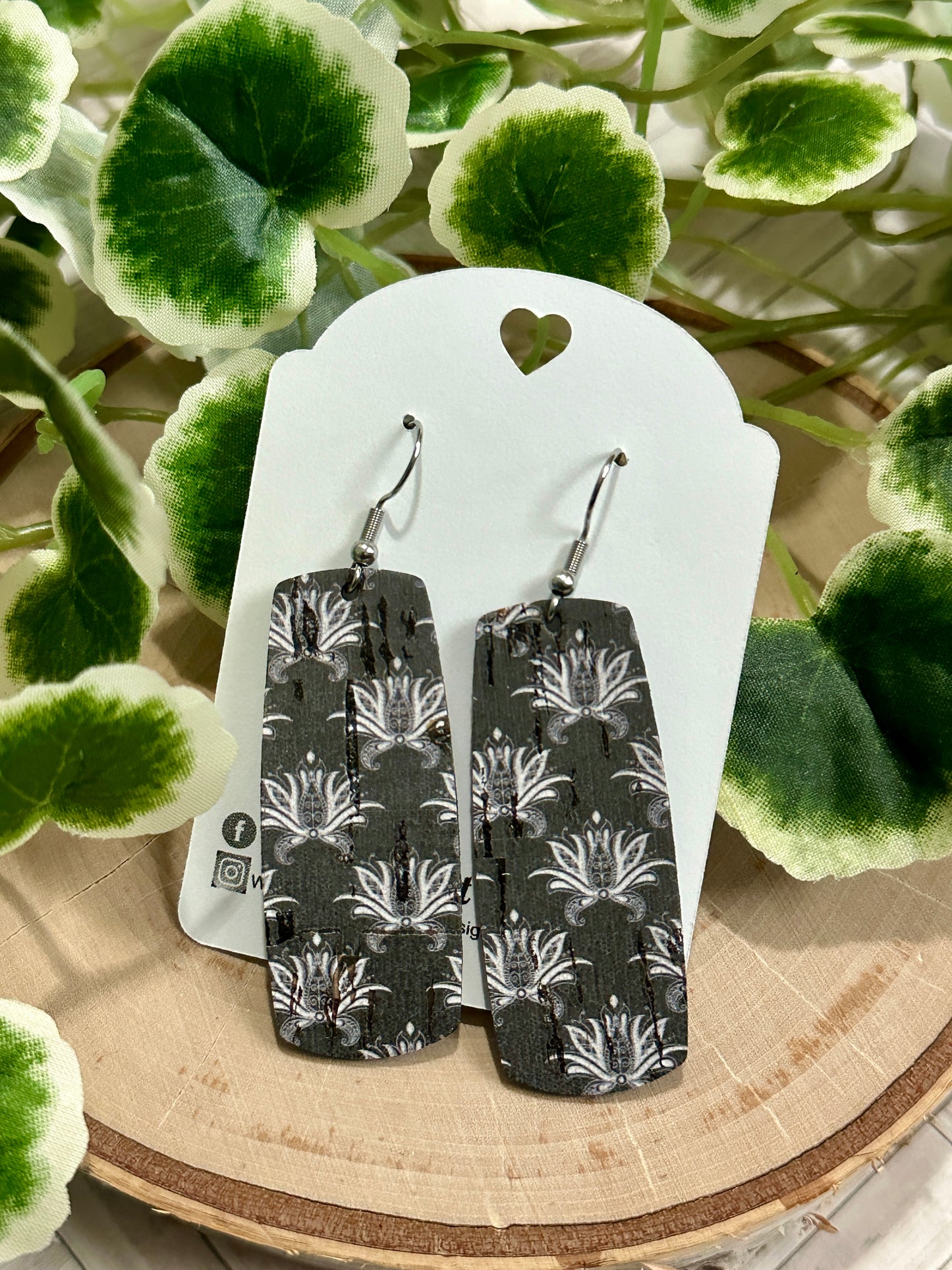 Bar Earrings - White Flowers on Black
