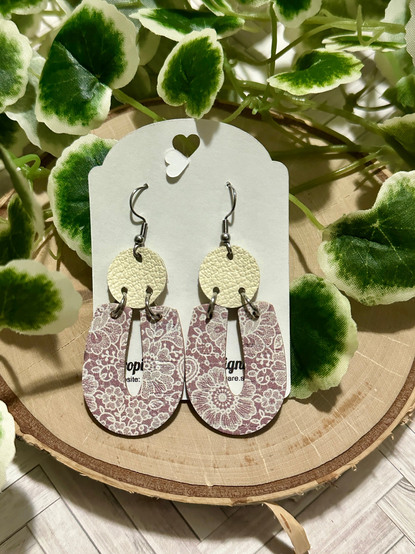 "U" Earrings - White Lacelike Floral on Pink