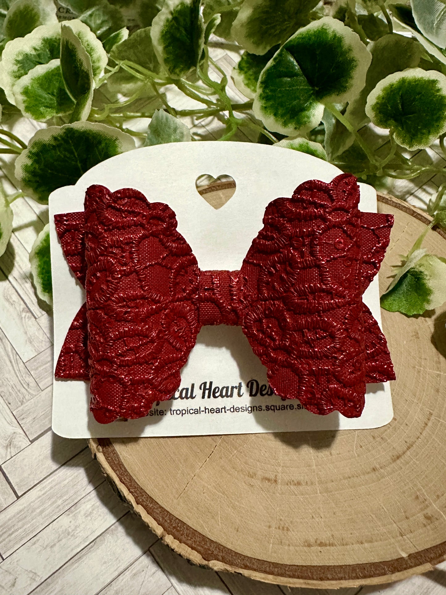 Red Lace Hairbow