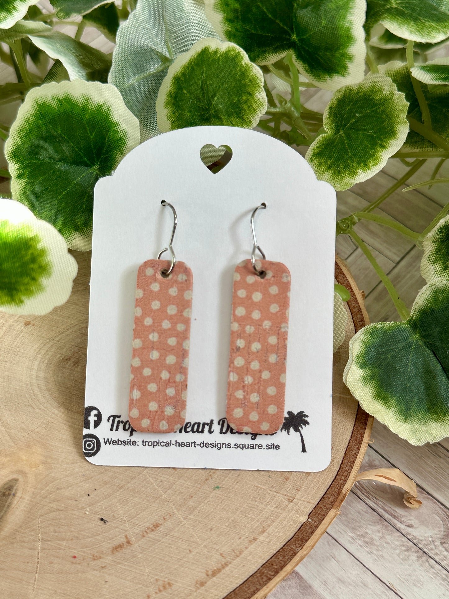 Mini Bar Earrings - Coral Dots