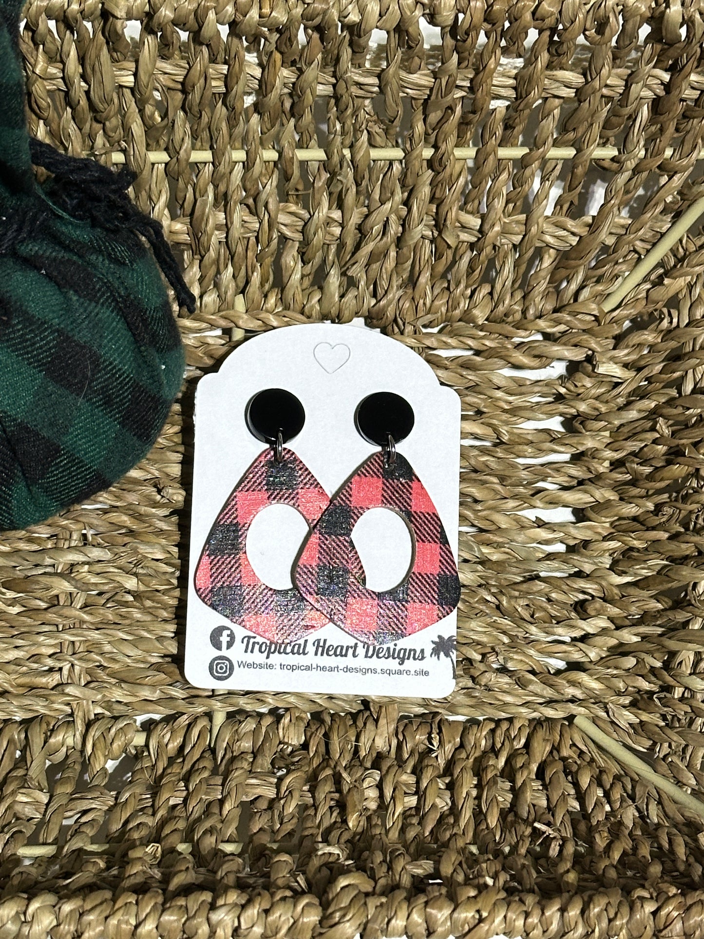 Open Teardrop Earrings - Black/Red Plaid