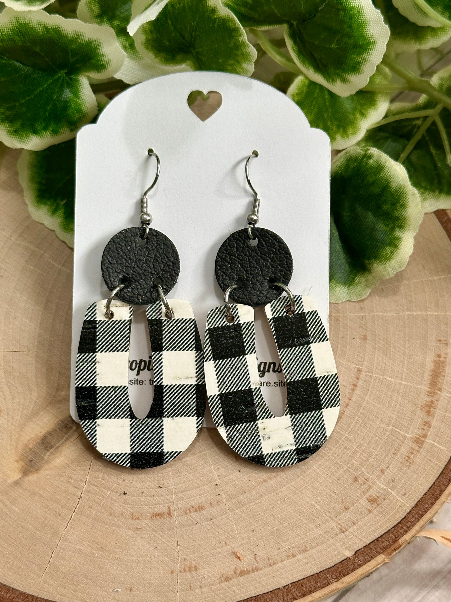 "U" Earrings - Small Black/White Plaid