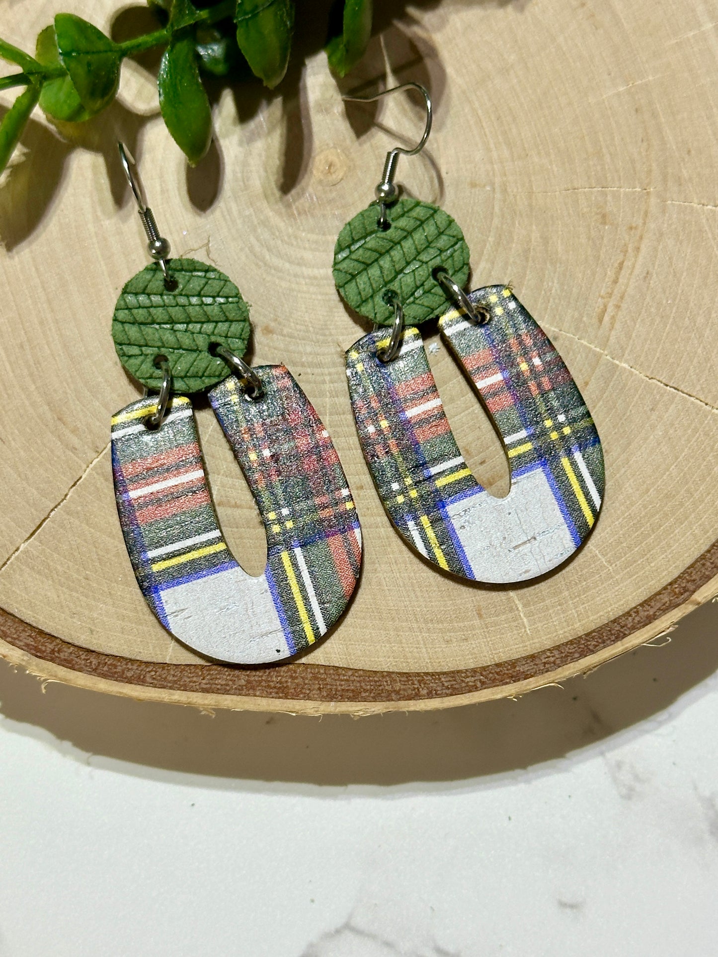 "U" Earrings - Dublin Tartan Plaid