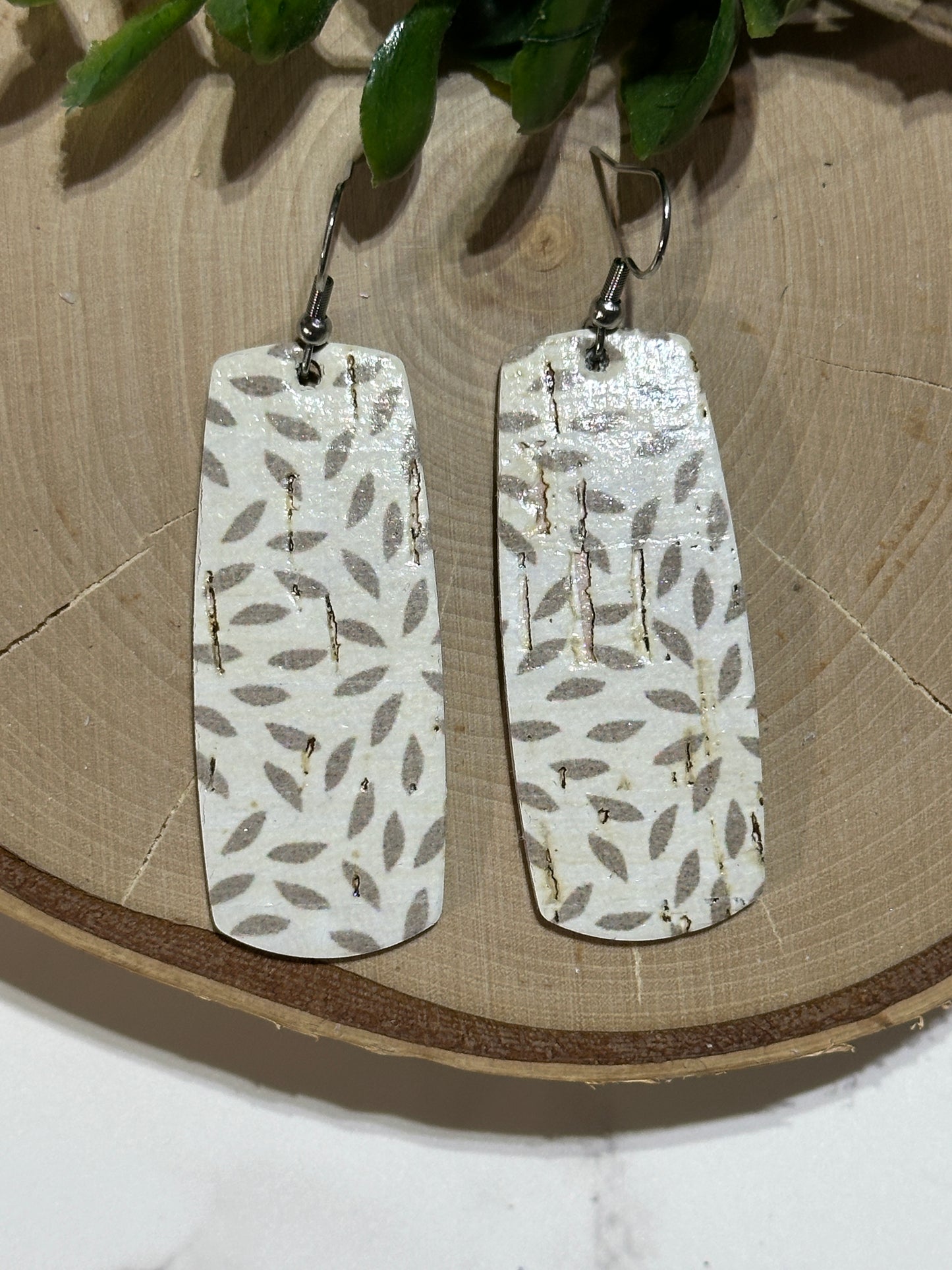 Bar Earrings - Neutral Taupe Leaves