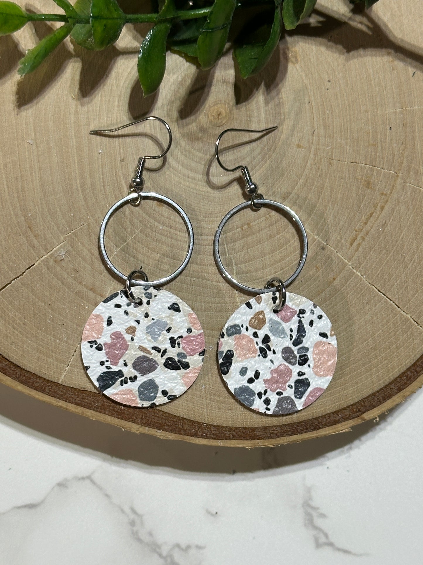 Circle/Circle Connector Earrings - Pink/Gray Mosaic