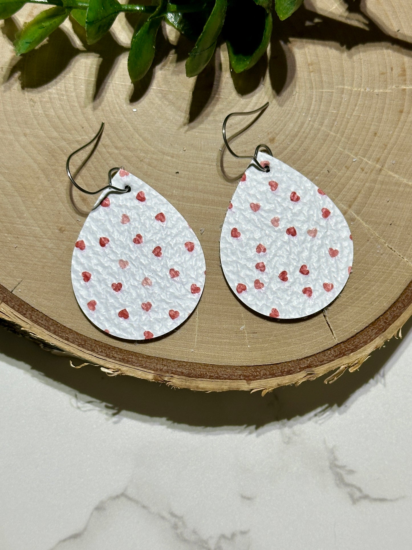 Small Teardrop Earrings - Mini Hearts