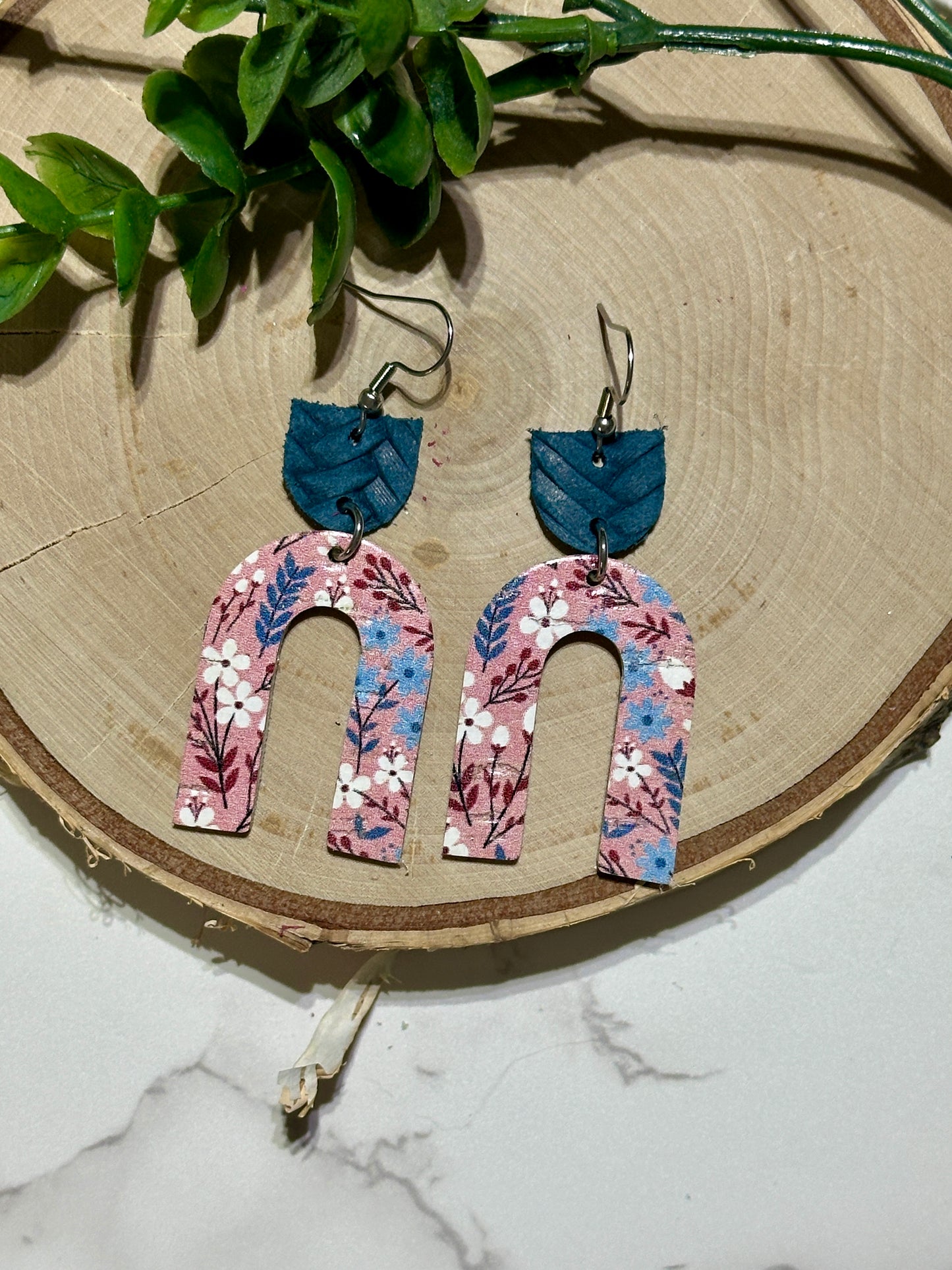 Open Arch Earrings - White/Blue Flowers on Pink
