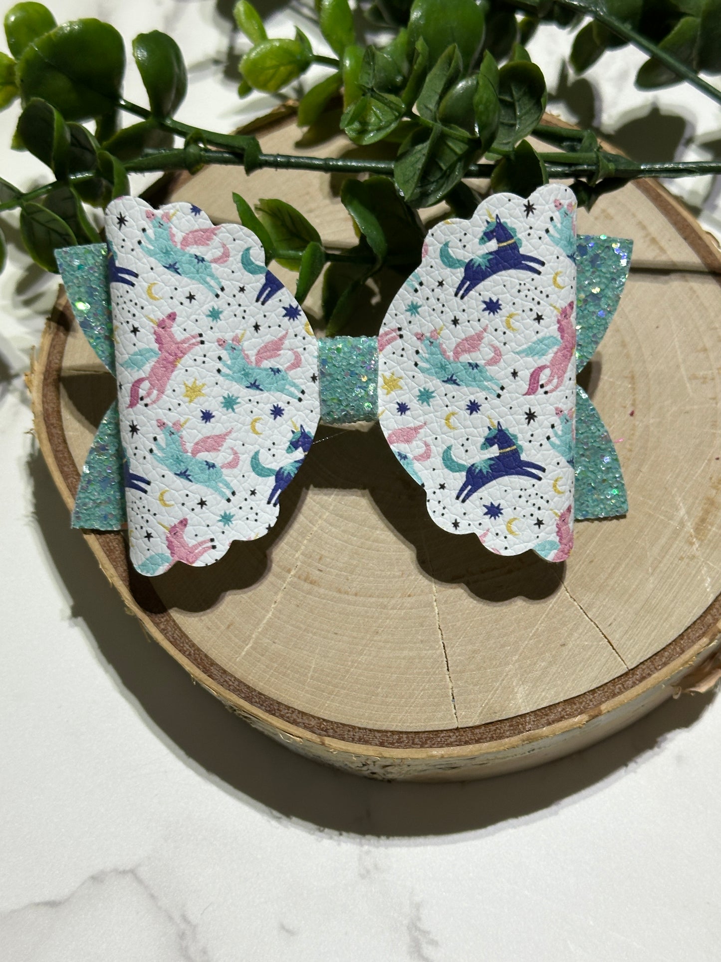 Unicorns on Blue Glitter Hairbow