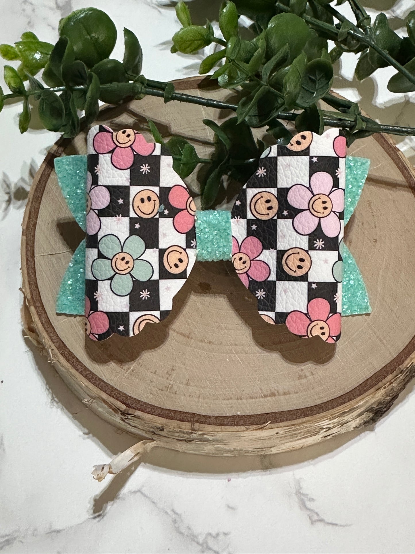 Checkered Smiles Hairbow