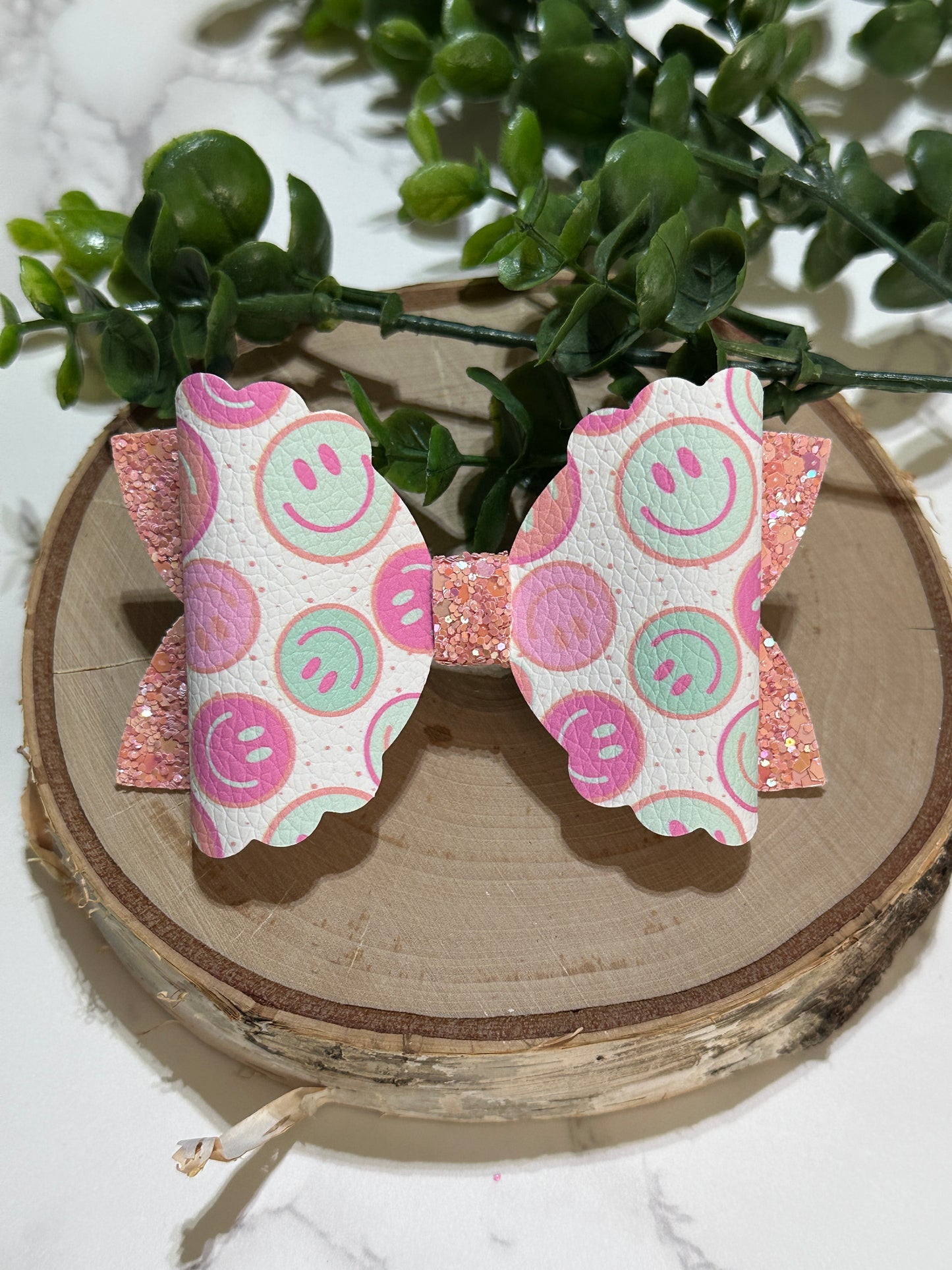 Retro Smile Hairbow