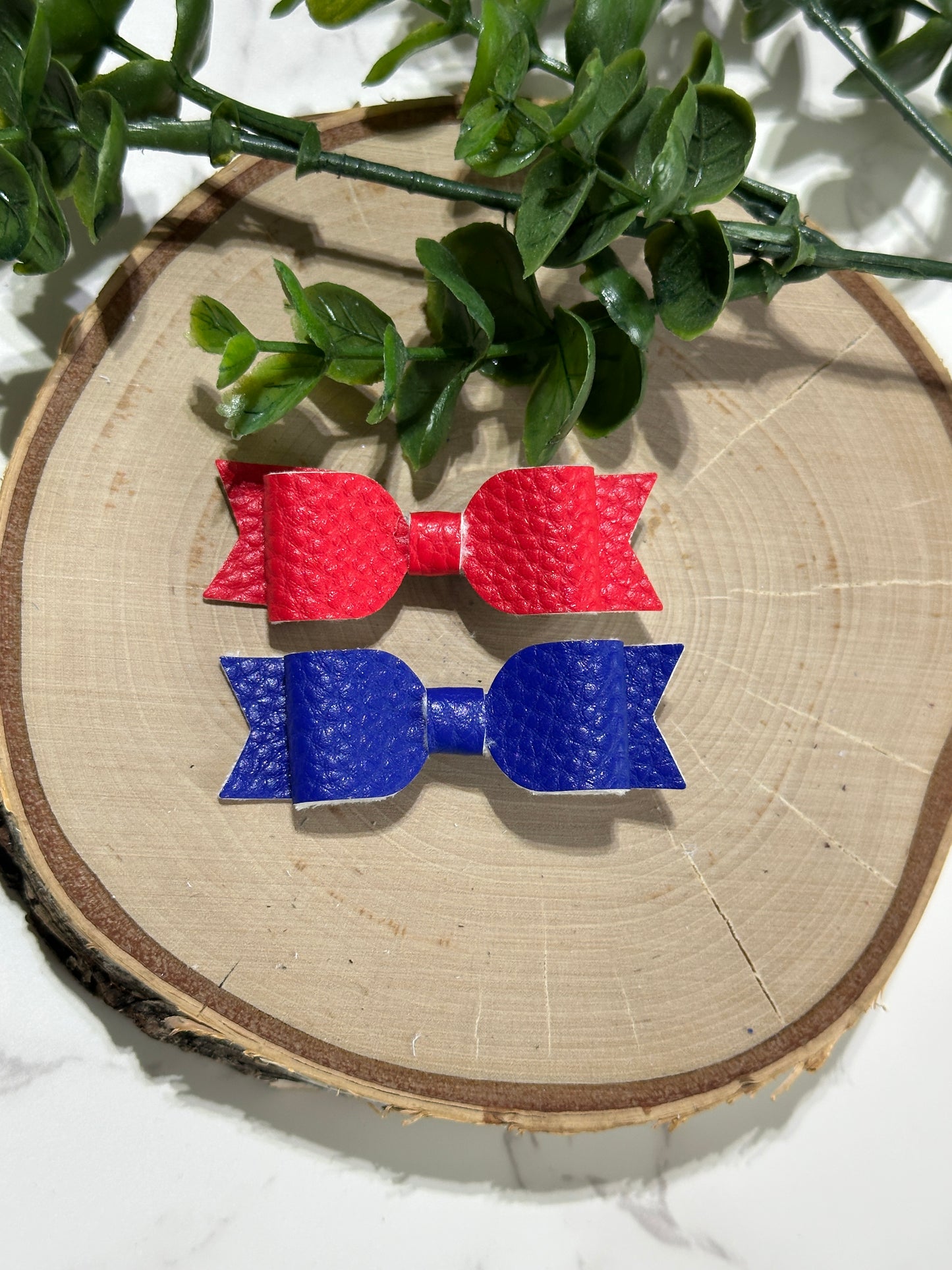 Mini Piggies Hairbow - Solid Red/Blue