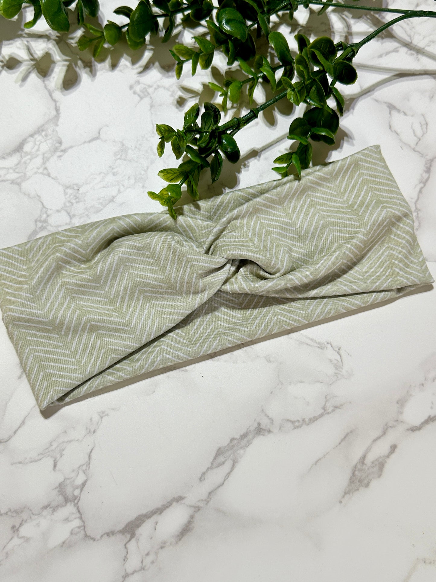 Light Sage Arrows Twist Headband