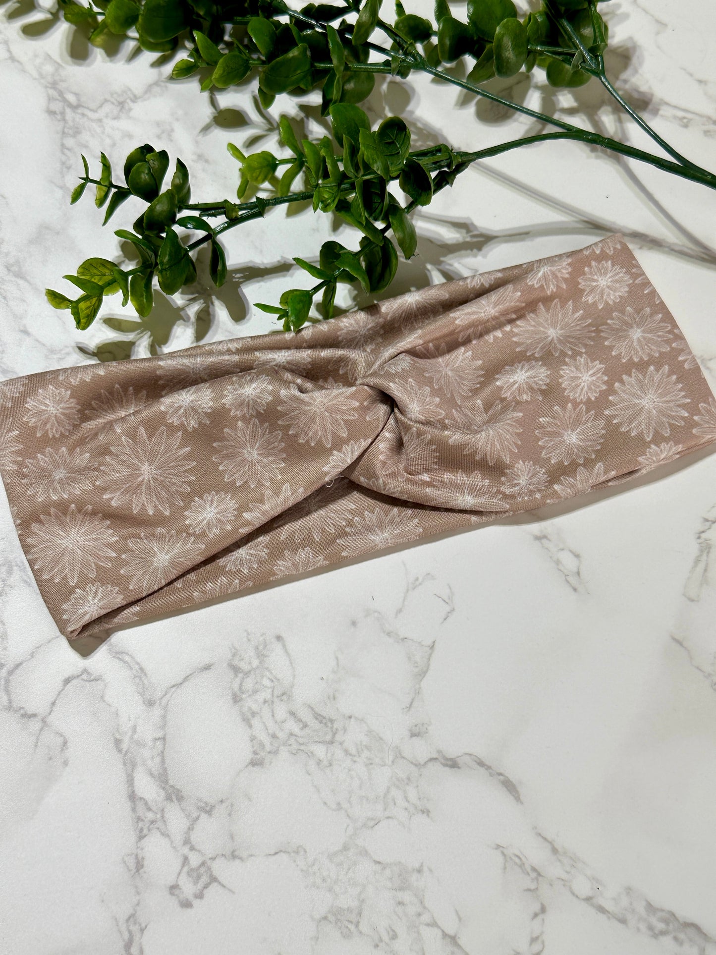 White flowers on taupe twist headband