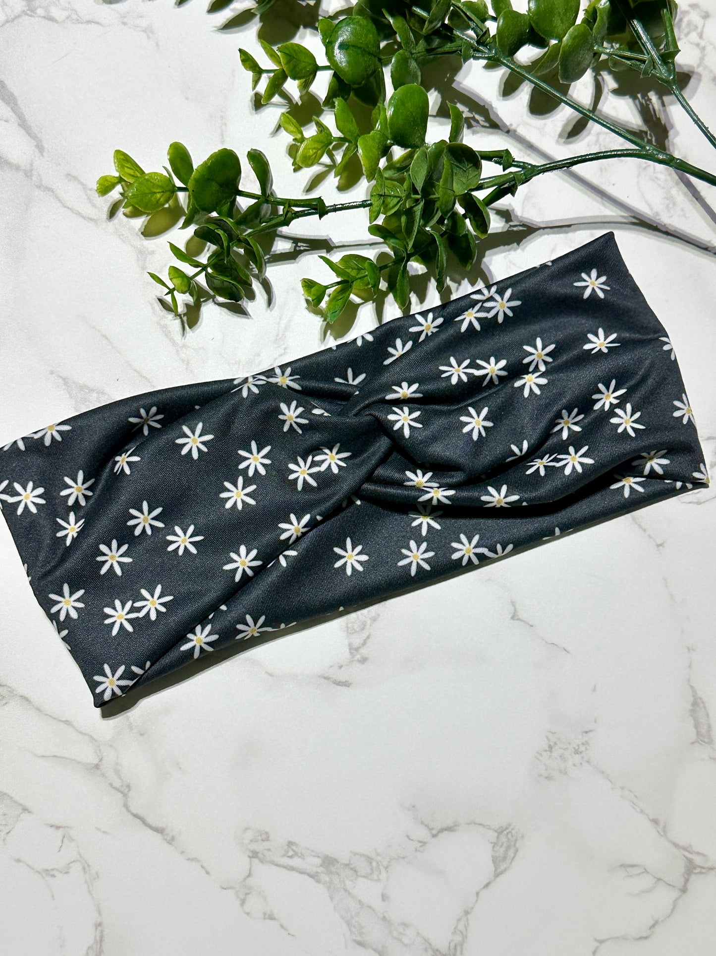 White Daisies on Black Twist Hesdband