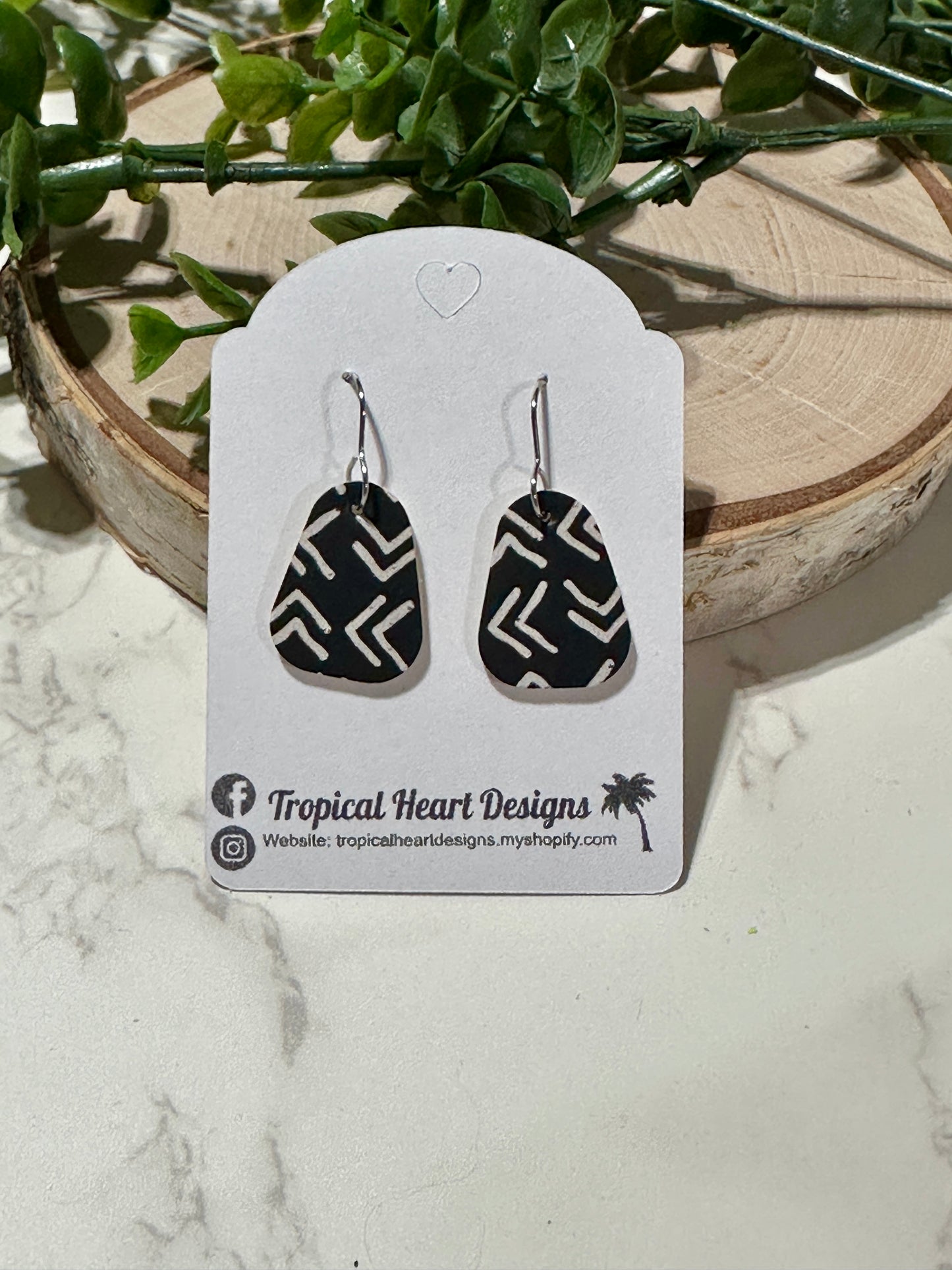 Mini Rounded Triangle Earrings - White Arrows on Black