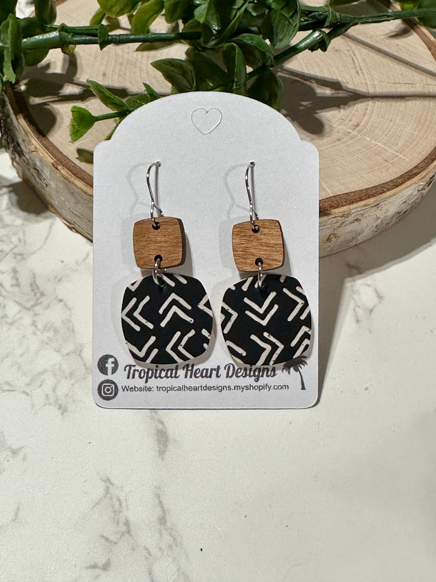 Mini Rounded Squares/Connector Earrings - White Arrows on Black