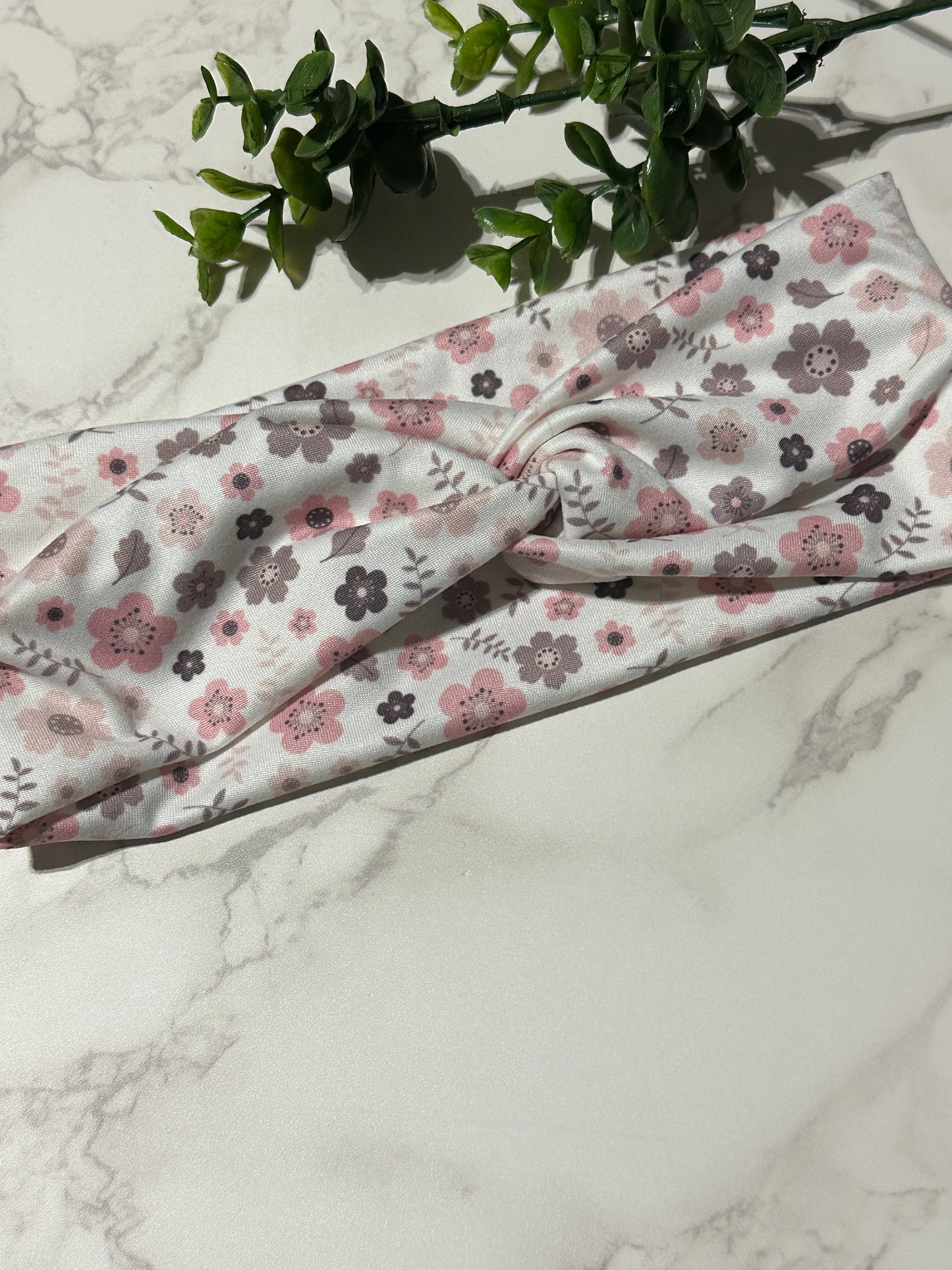Purple/pink flowers on white twist headband