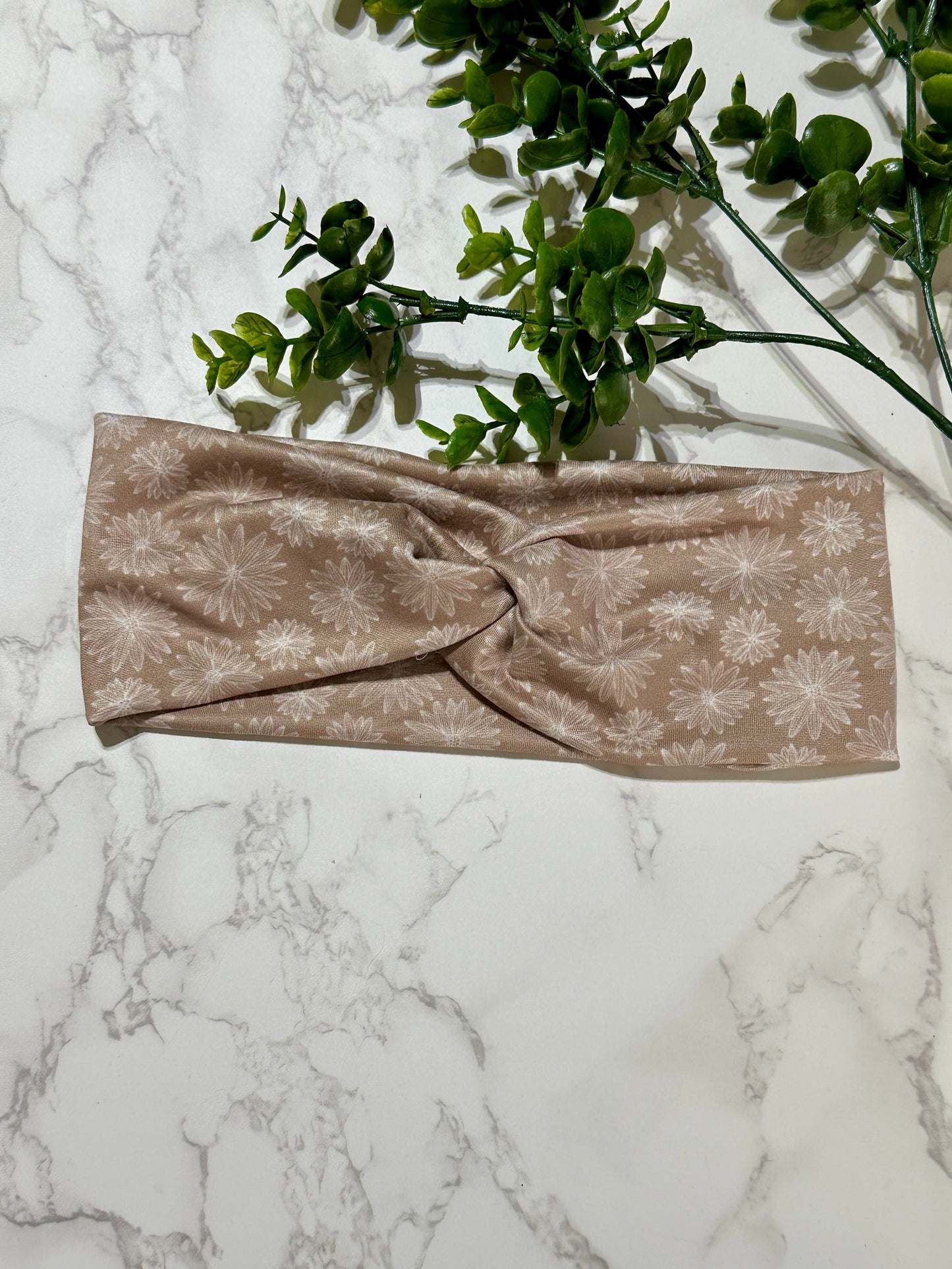 White flowers on taupe twist headband