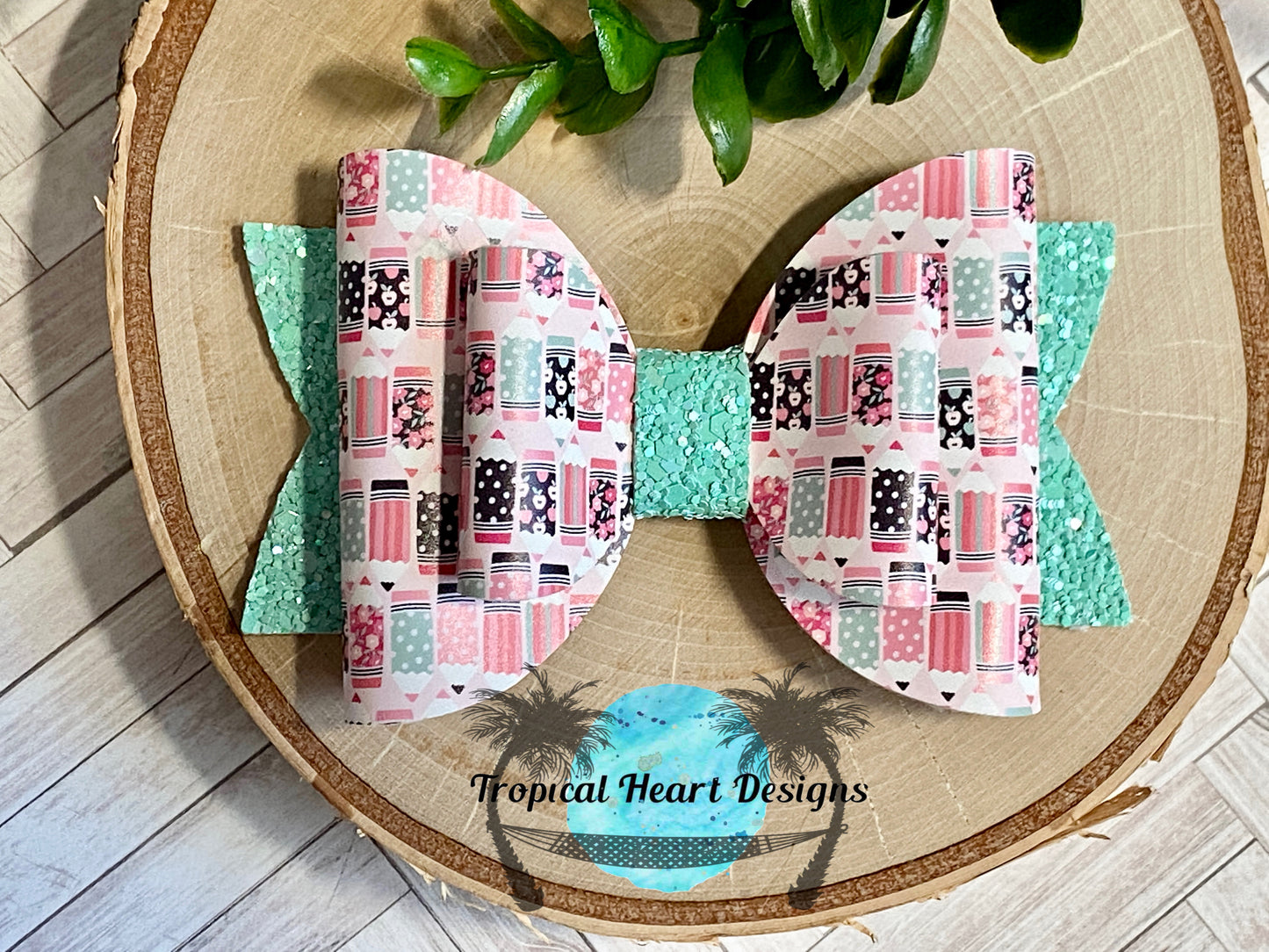 Pencil double loop bow