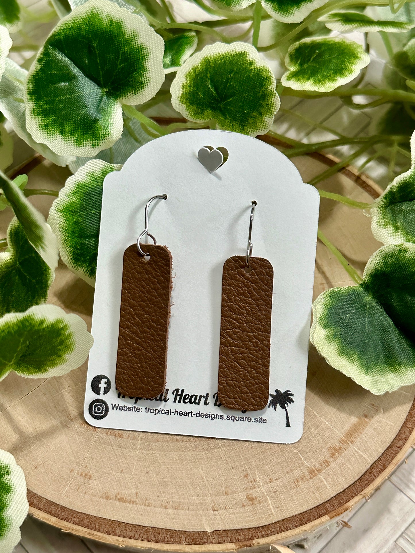 Mini Bar Earrings - Brown