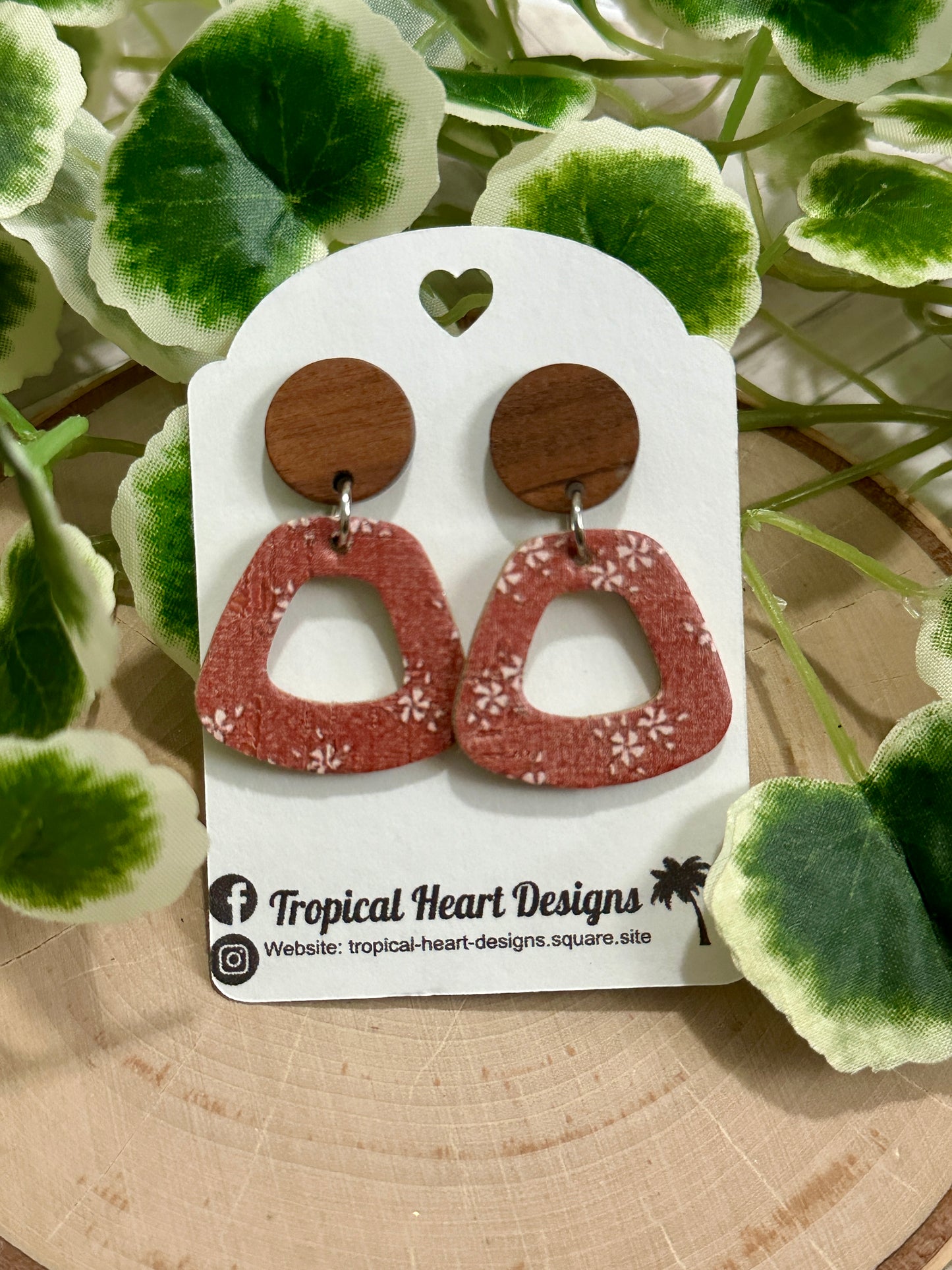 Open Rounded Trapezoid/Connector Earrings - Rust Flowers