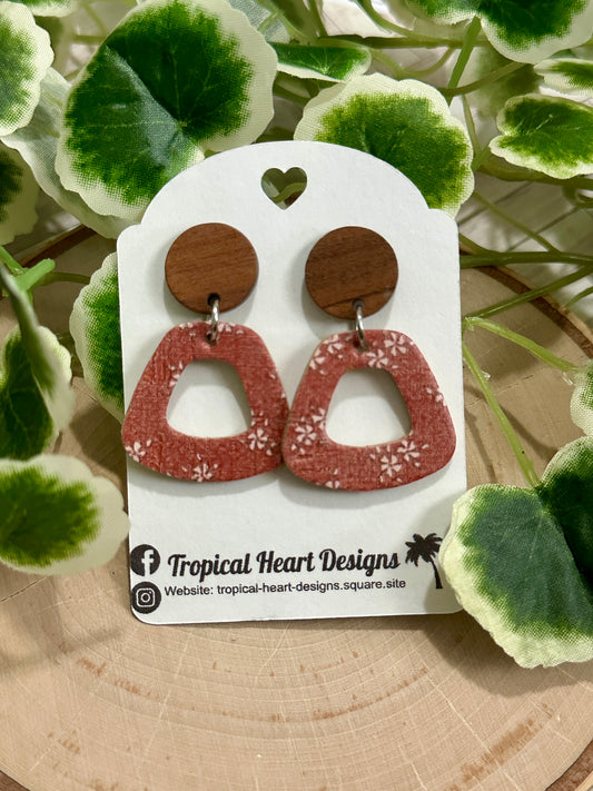 Open Rounded Trapezoid/Connector Earrings - Rust Flowers