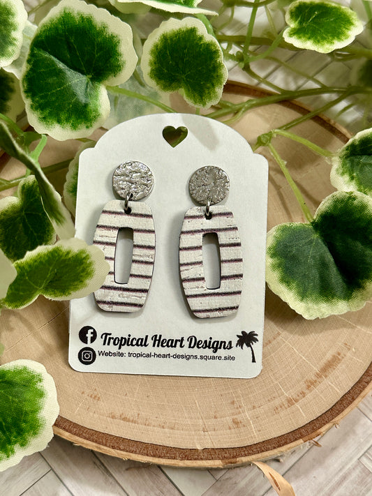 Open Rounded Bar Earrings - Black Stripes/White