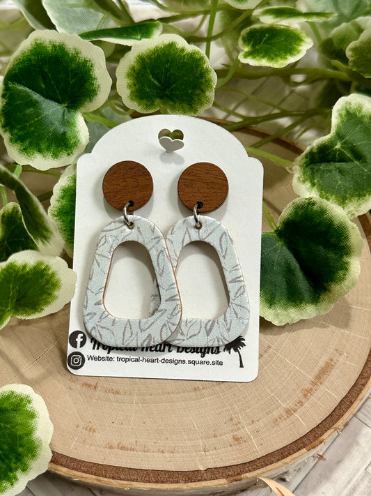 Open Rounded Triangles/Connector Earrings - Taupe Leaves