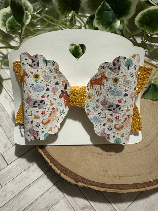 Farm Animals on Yellow Glitter Hairbow