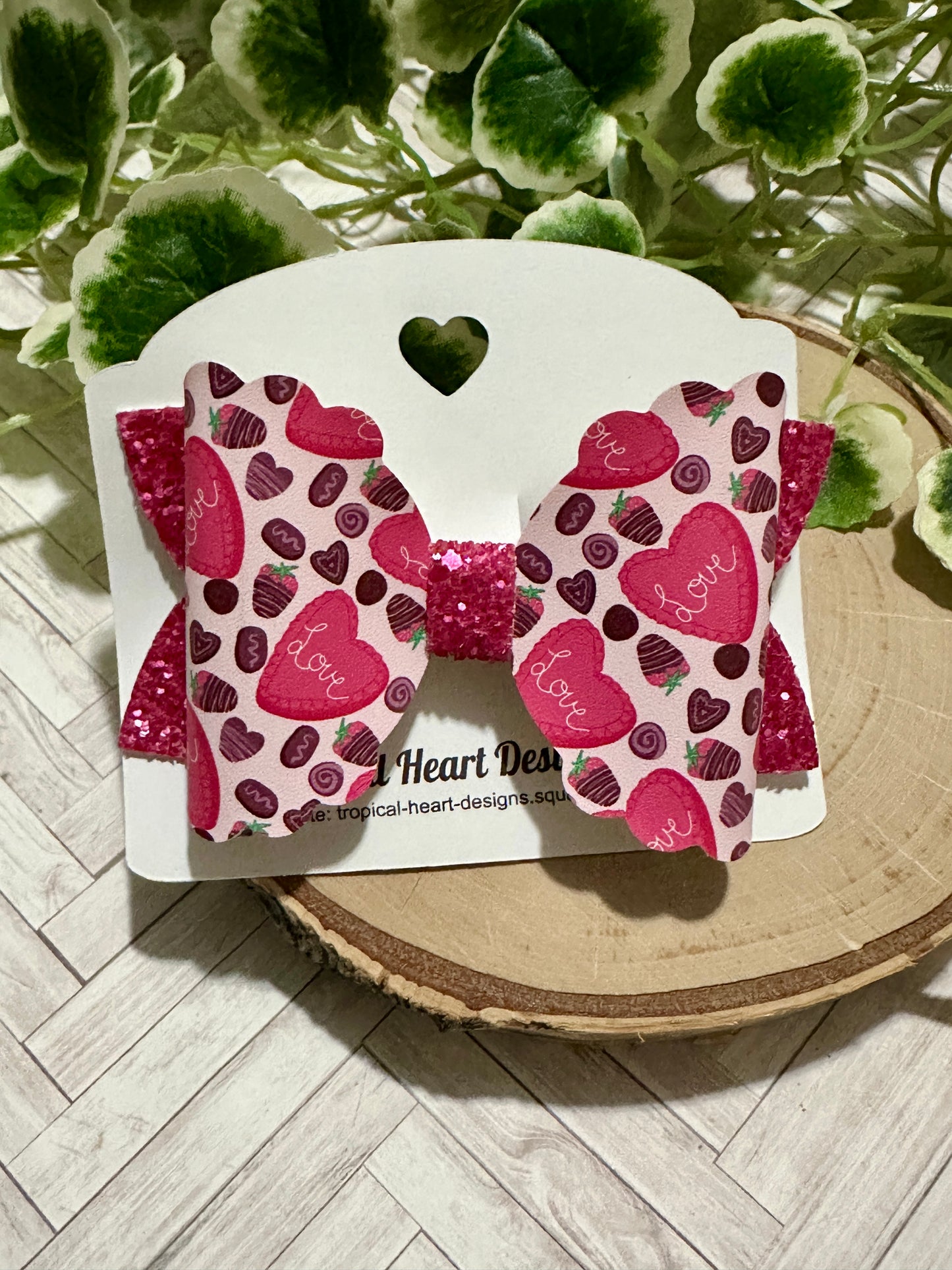 Heart Love Hairbow