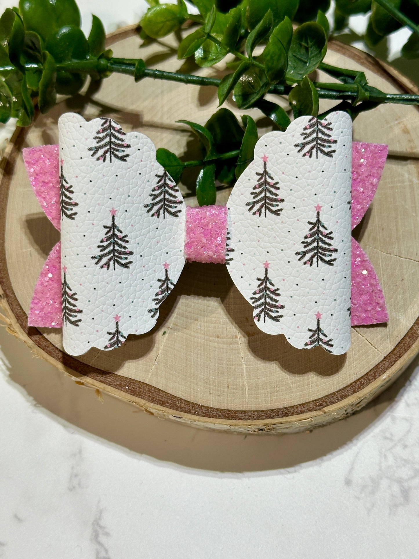 Simple Boho/Pink Christmas Tree Hairbow