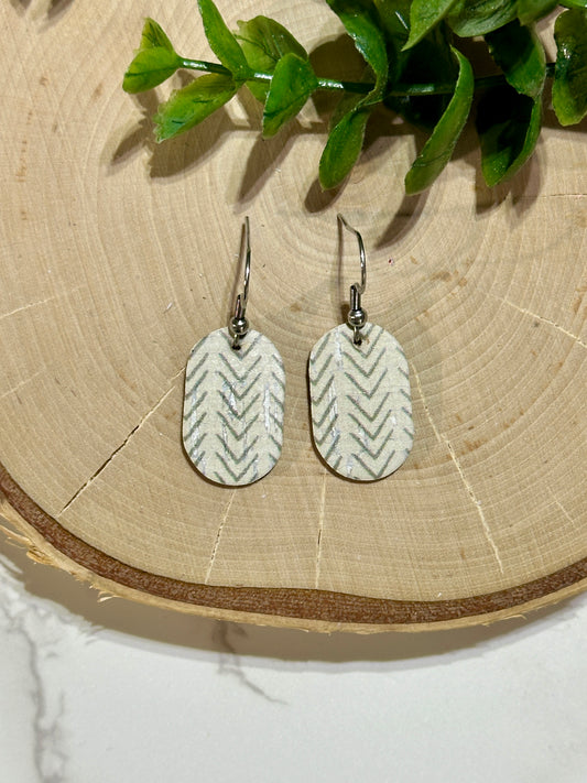 Mini Oval Earrings - Green Arrows