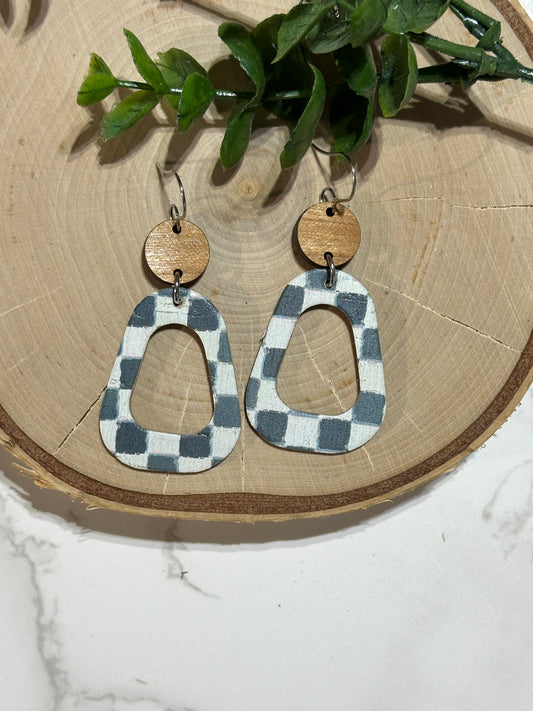 Open Rounded Triangle Earrings - Teal Checkered