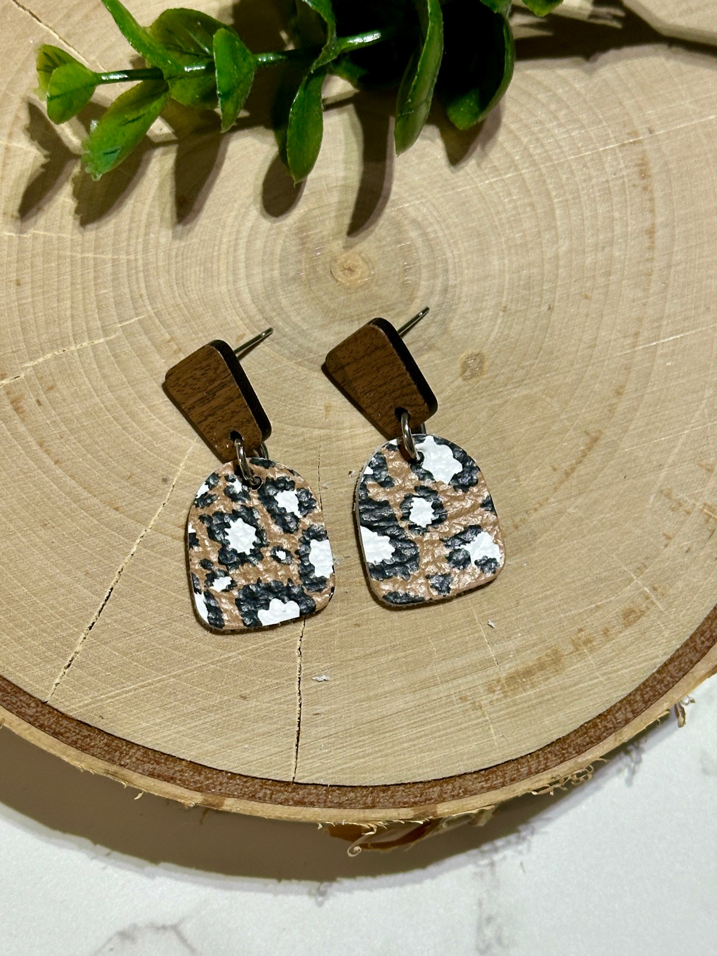 Mini Closed Arch/Connector Earrings - Brown Leopard