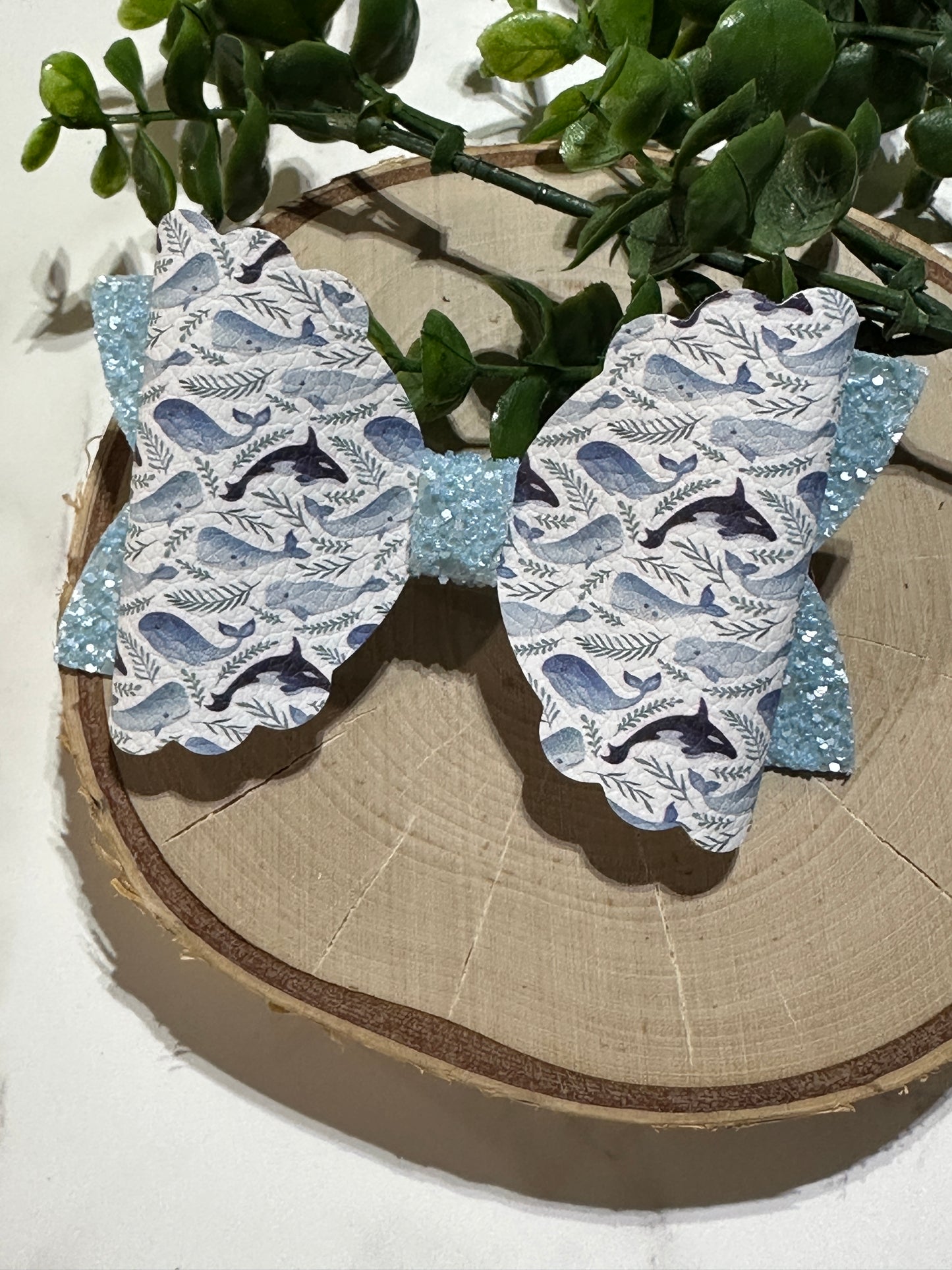 Whale on White Hairbow