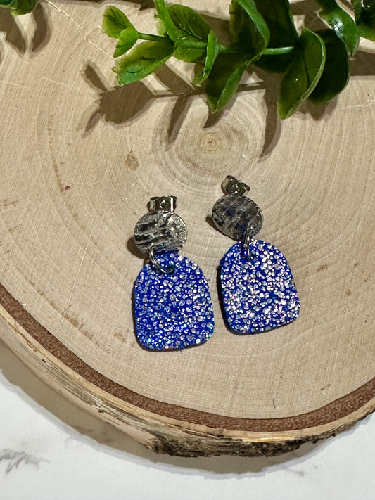 Mini Closed Arch Earrings - Blue Sparkle