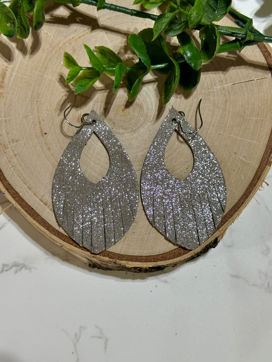Open Pedal Fringe Earrings - Taupe Sparkle