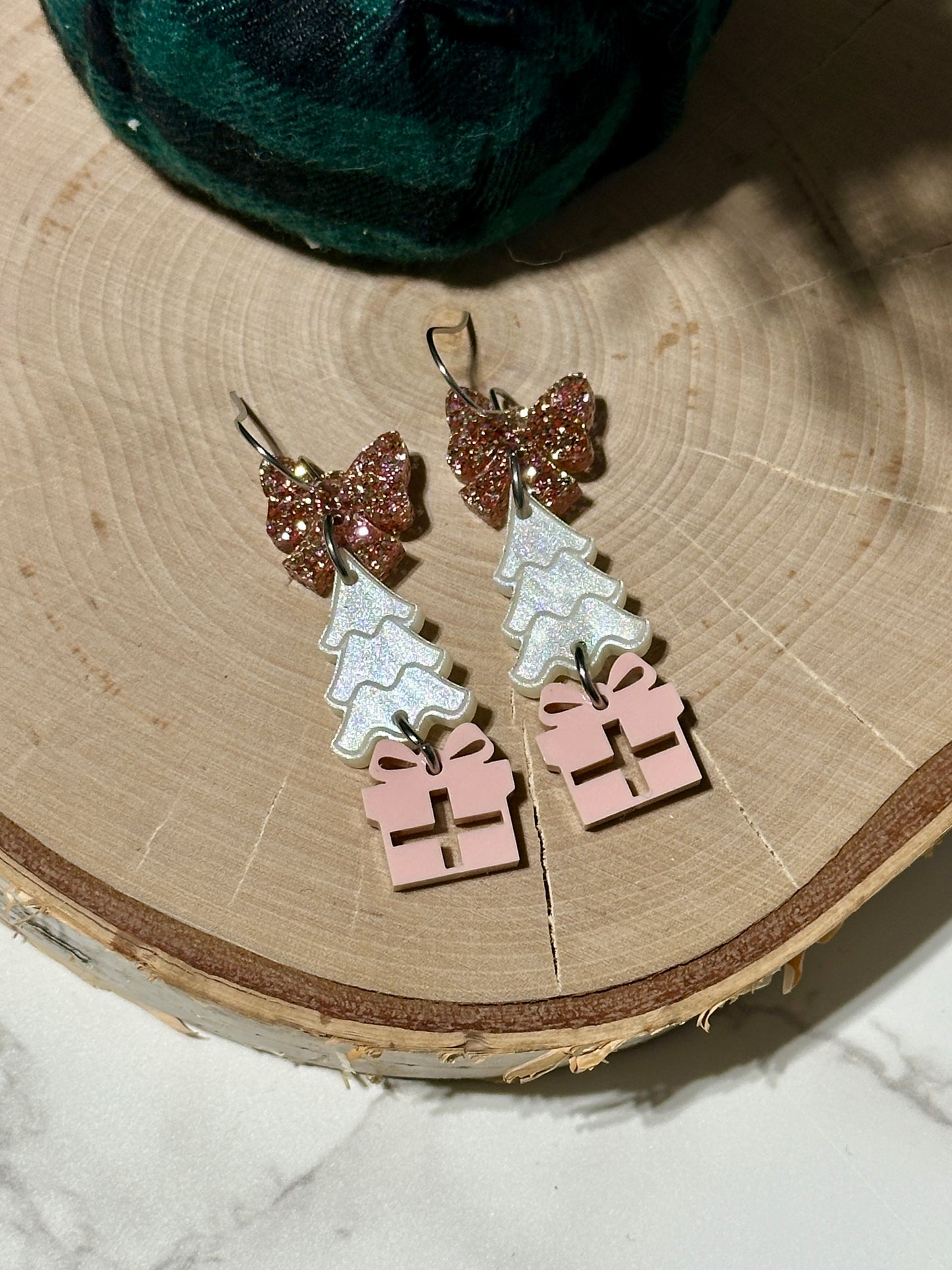 Triple Layer Earrings - Pearl/Rose Vintage Trees
