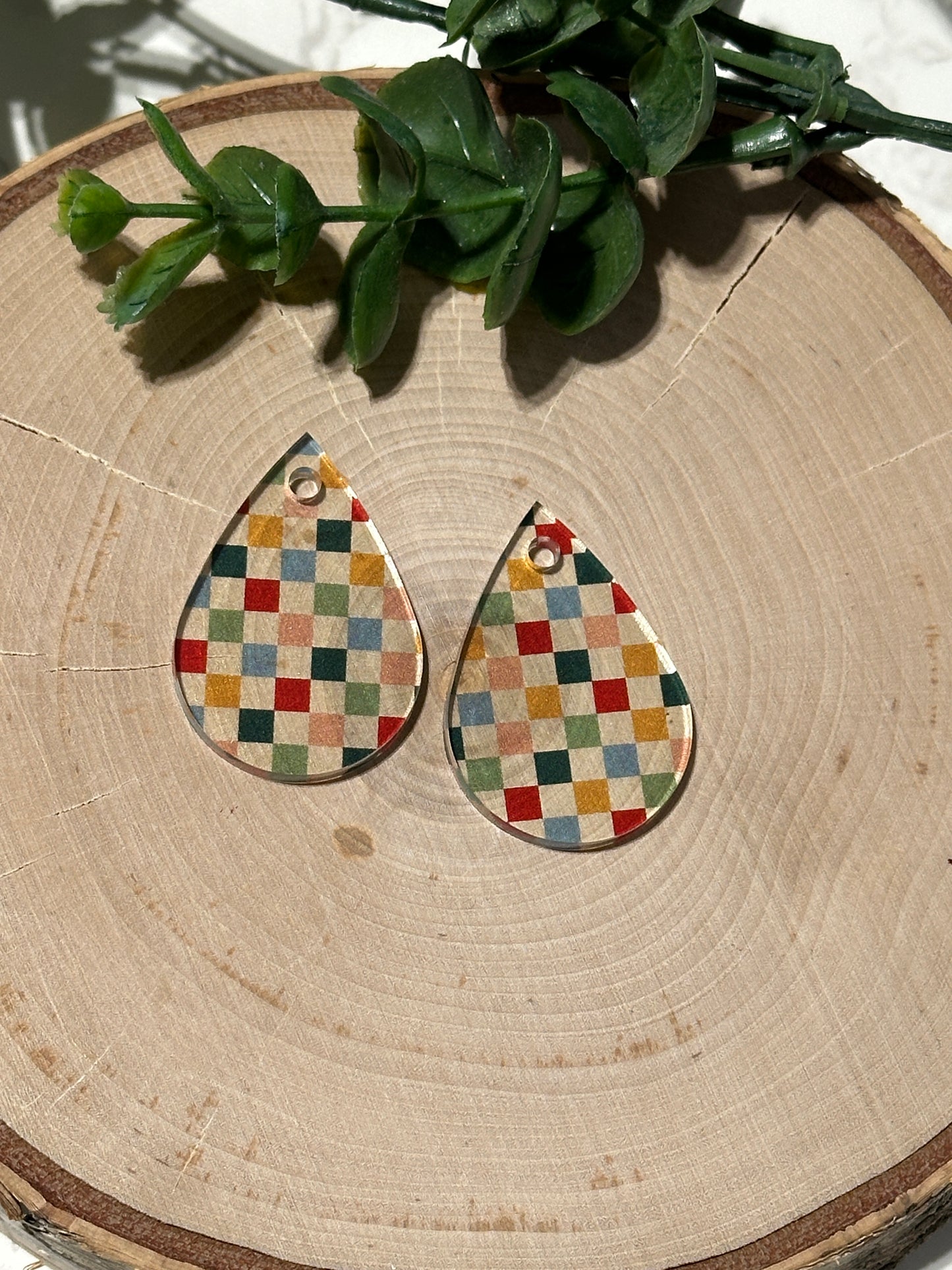 Small Acrylic Teardrop Earrings - Neutral Checkerboard