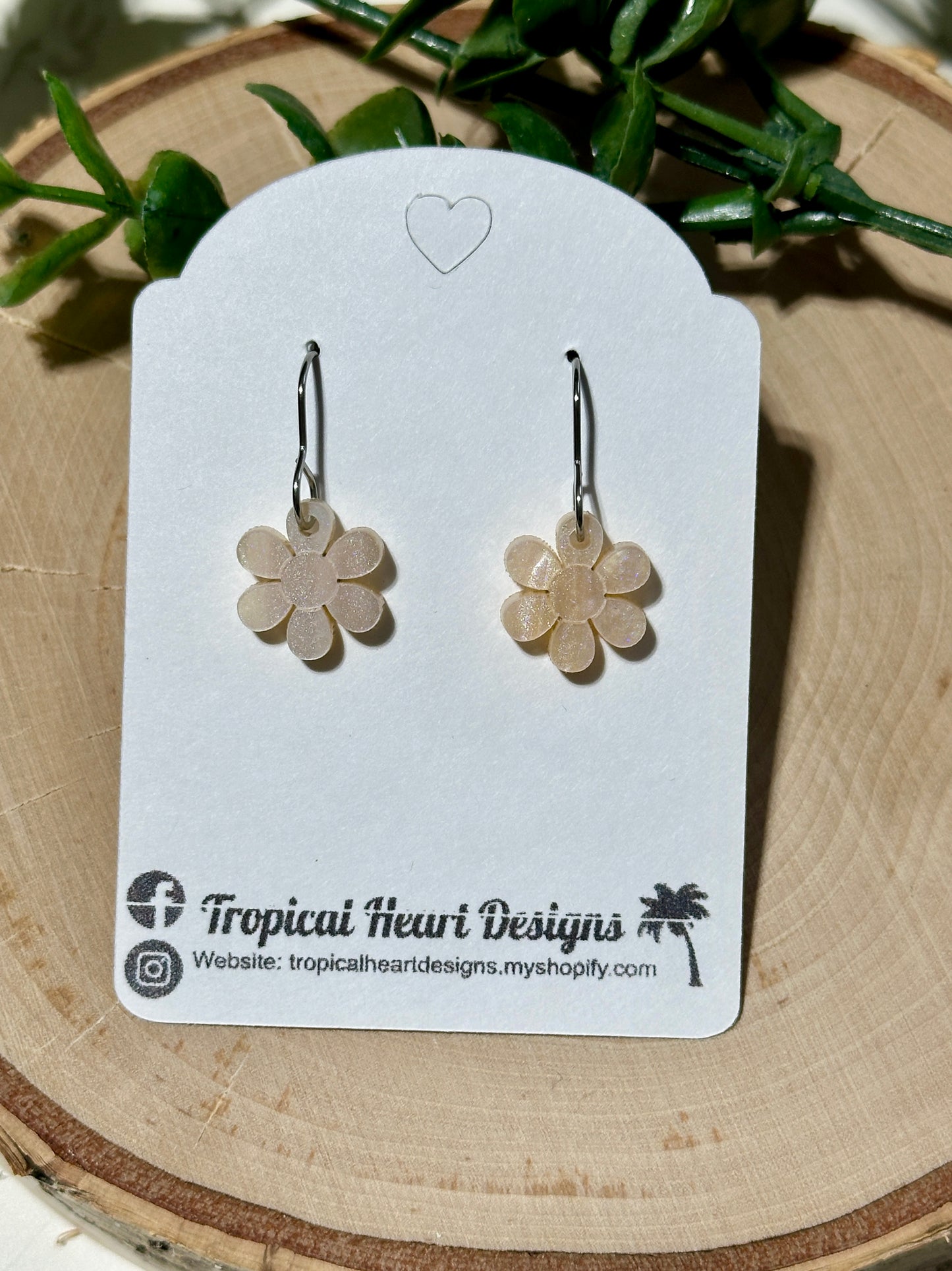 Mini Flower Acrylic Earrings - Orange Cream