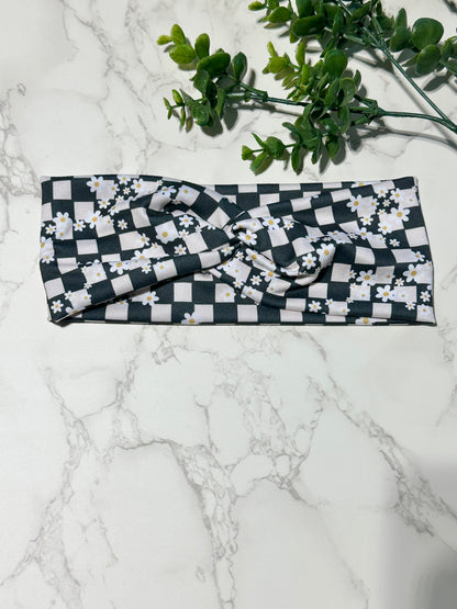 Checkered Daisy Twist Headband