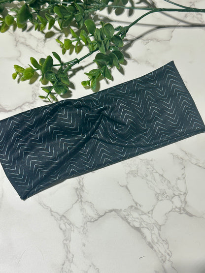 Arrows on Black Twist headband