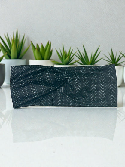Arrows on Black Twist headband