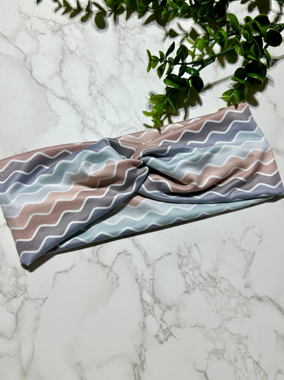 Neutral Delight Wavy Lines Twist Headband