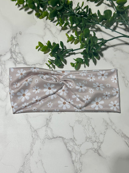 White Daisies on Light Taupe Twist Headband
