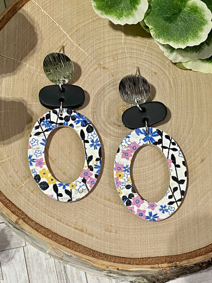 Floral elegant earrings