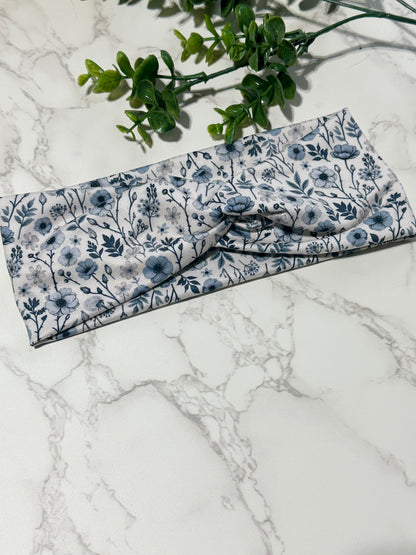 Elegant Navy Flowers Twist Headband
